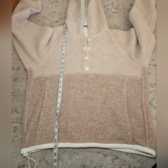 Outdoor Voices Womens Megafleece Tan Snap Up Warm Hoodie M - Picture 13 of 13